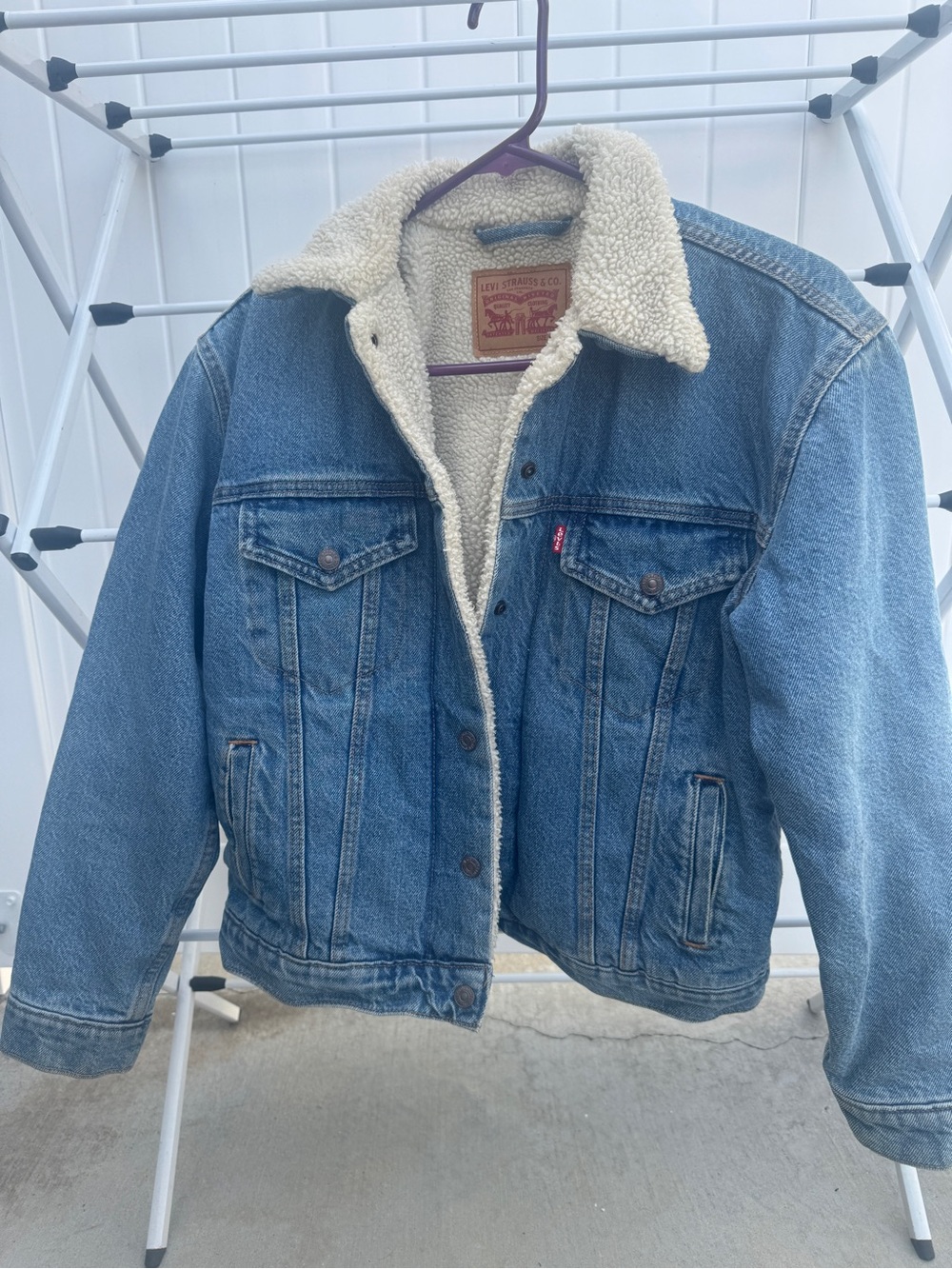 Levi's Blue Denim Jacket with Cream Sherpa Lining